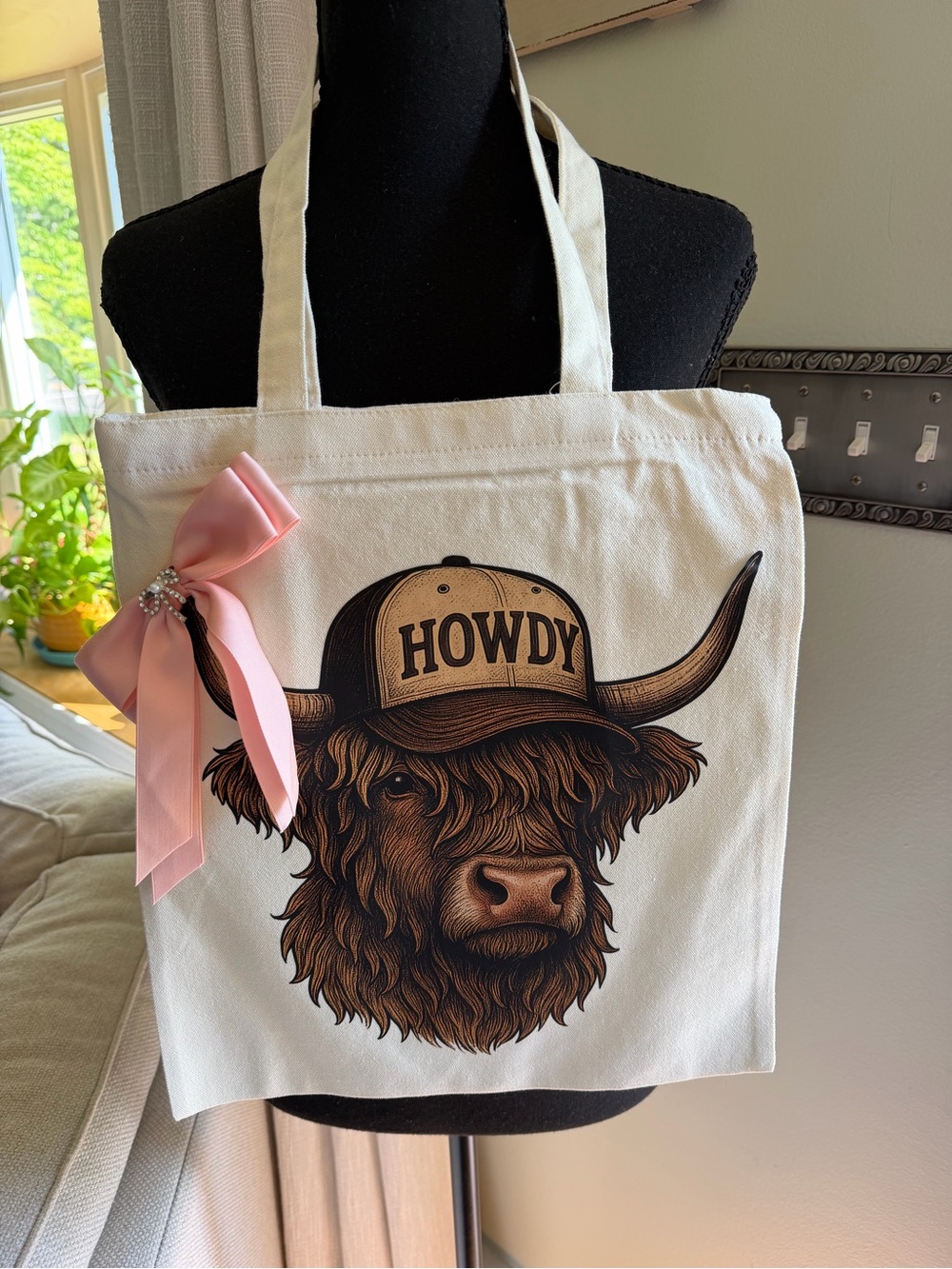 Howdy Highland Cow Canvas Tote -MADE BE MEEE 😊